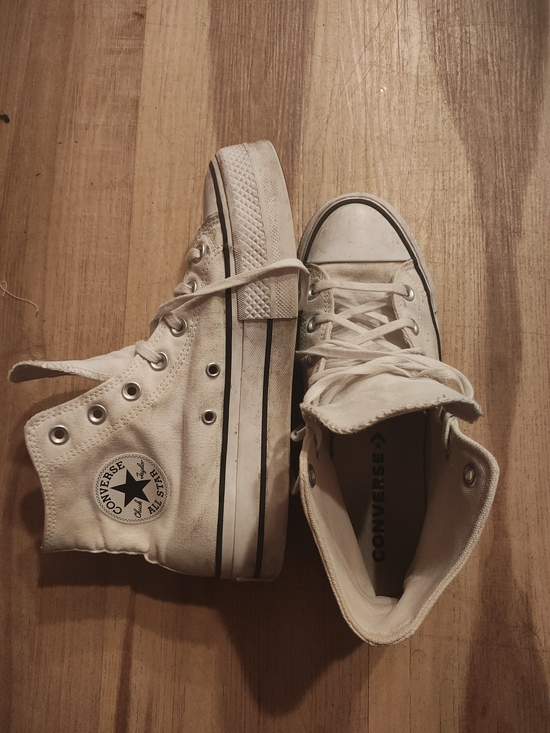 Converse Shoes - Converse Chuck Taylor All Star High Top Sneakers in White